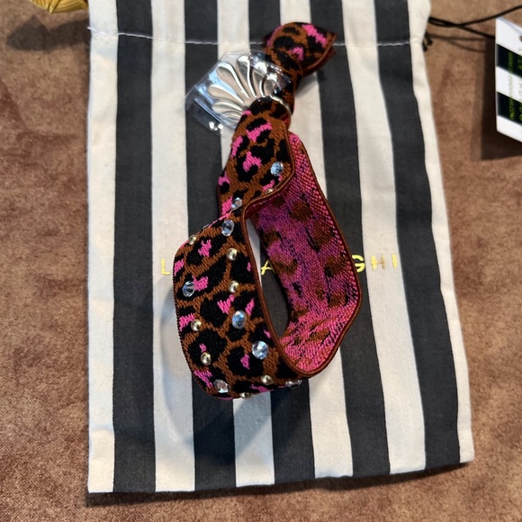 LELE SADOUGHI NWT AUTHENTIC EMBELLISHED PINK  LEOPARD COLOR ELASTIC BRACELET - Picture 5 of 9